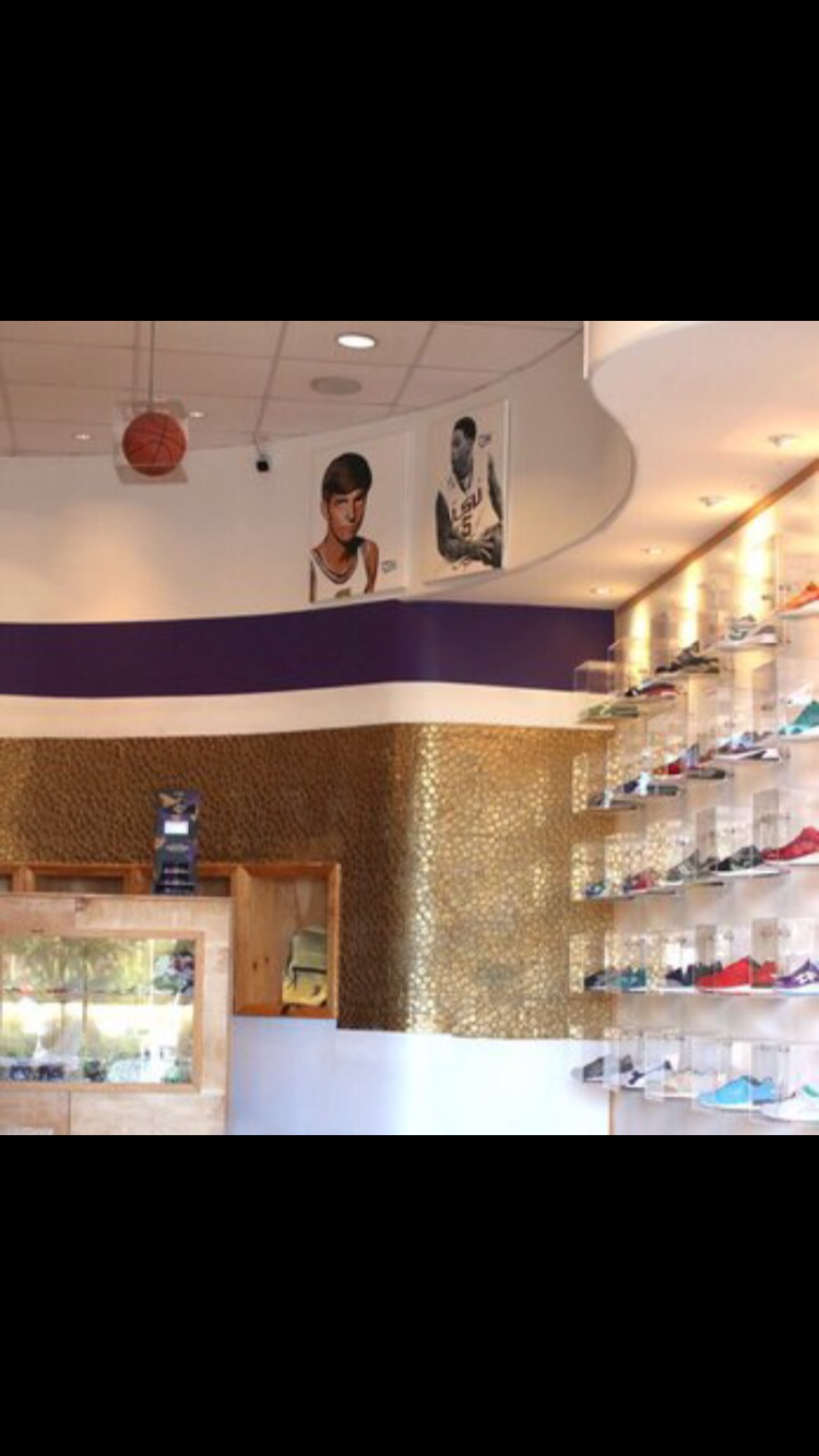 Private Stock Sneakers & Apparel Boutique | 3644 Nicholson Dr, Baton Rouge, LA 70802, USA | Phone: (225) 268-2591