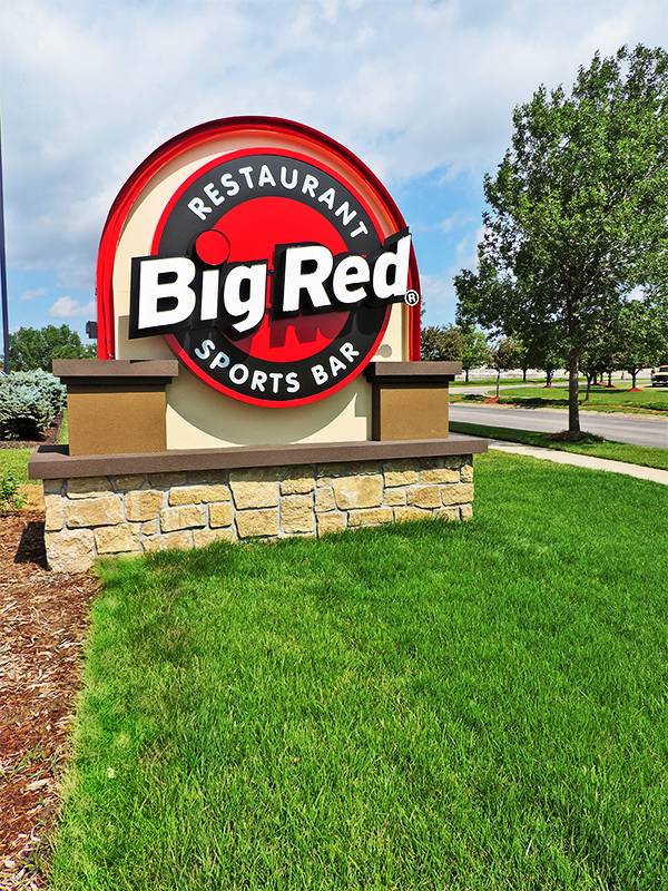 Big Red Restaurant & Sports Bar Lincoln East | 8933 Andermatt Dr, Lincoln, NE 68526 | Phone: (402) 405-0420