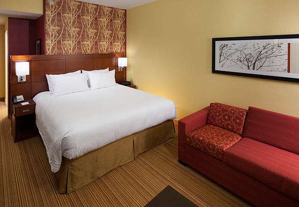 Courtyard by Marriott Houston NASA/Clear Lake | 18100 Saturn Ln, Houston, TX 77058 | Phone: (281) 333-0220