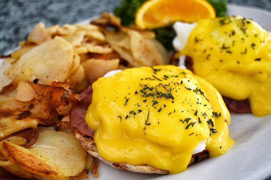 The Restaurant at Oregon Dairy | 2900 Oregon Pike, Lititz, PA 17543, USA | Phone: (717) 656-2856