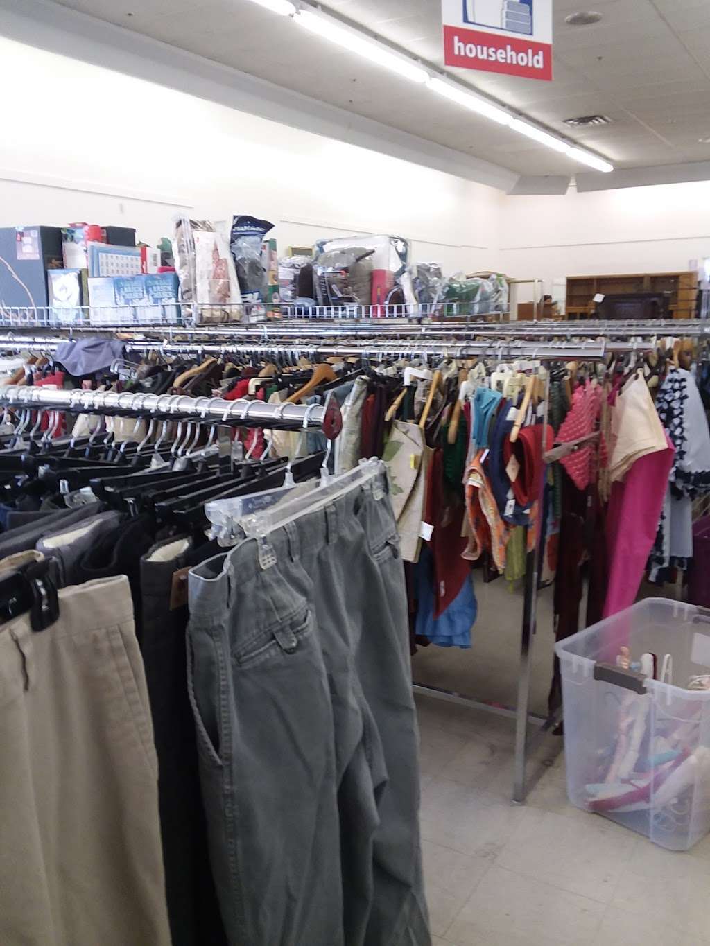 The Salvation Army Family Store & Donation Center | 1285 N State Rd 135, Greenwood, IN 46142, USA | Phone: (317) 881-6216