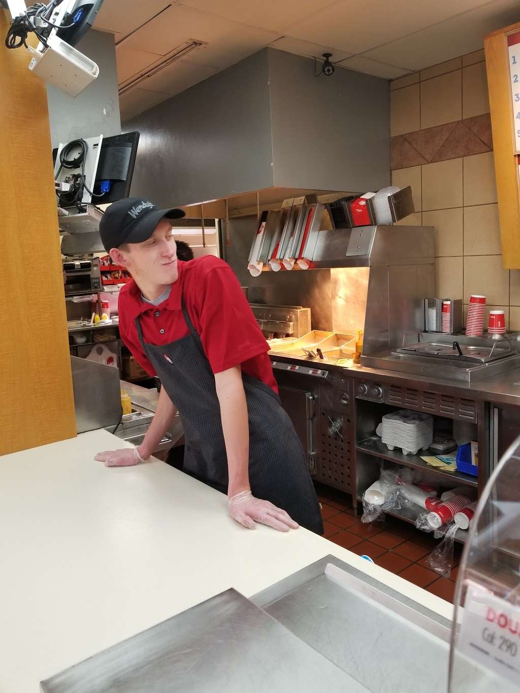 Wendys | 2817 Pendleton Ave, Anderson, IN 46012, USA | Phone: (765) 649-8270