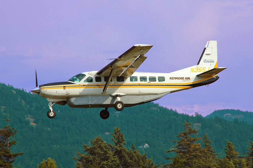 Kenmore Air Express (Seattle/Boeing Field) | King County International Airport - Boeing Field, 7277 Perimeter Rd S, Seattle, WA 98108 | Phone: (866) 435-9524