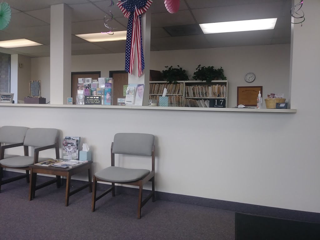 Parkway Chiropractic Center | 36880 Groesbeck Hwy, Clinton Twp, MI 48035, USA | Phone: (586) 791-1800
