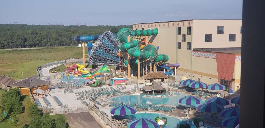 Kalahari Resorts Poconos | 250 Kalahari Blvd, Pocono Manor, PA 18349, USA | Phone: (570) 580-6000