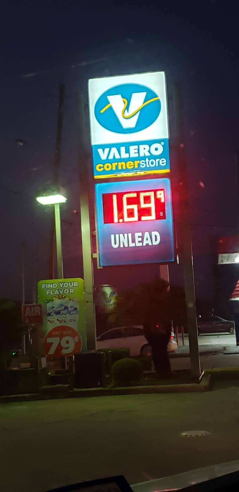 Valero | 2219 TX-146BUS, Baytown, TX 77520, USA | Phone: (281) 427-9691