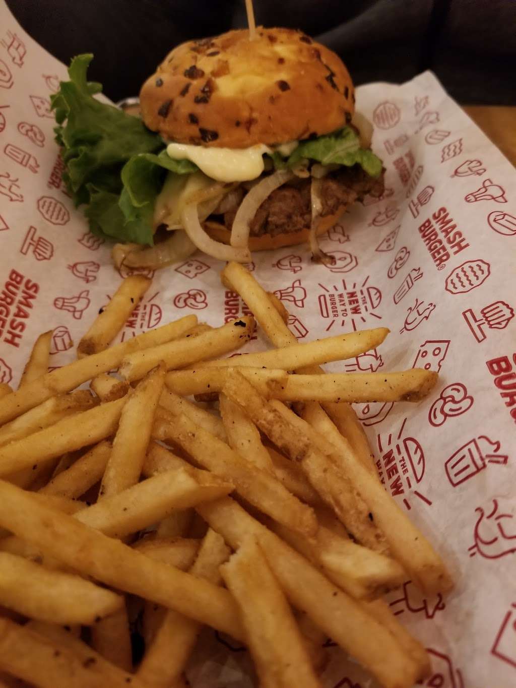 Smashburger | 5 S Morehall Rd Ste 400, Malvern, PA 19355 | Phone: (484) 318-8572