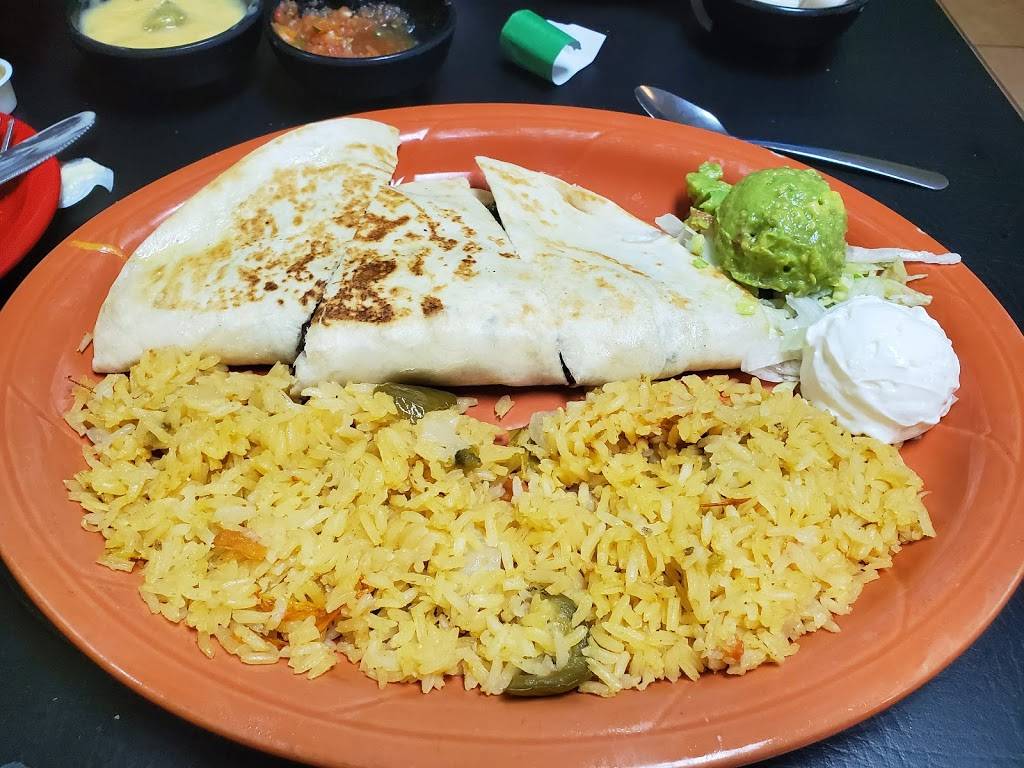 Chelinos Mexican Restaurant (8966 South Western, OKC) | 8966 S Western Ave, Oklahoma City, OK 73139, USA | Phone: (405) 631-3797