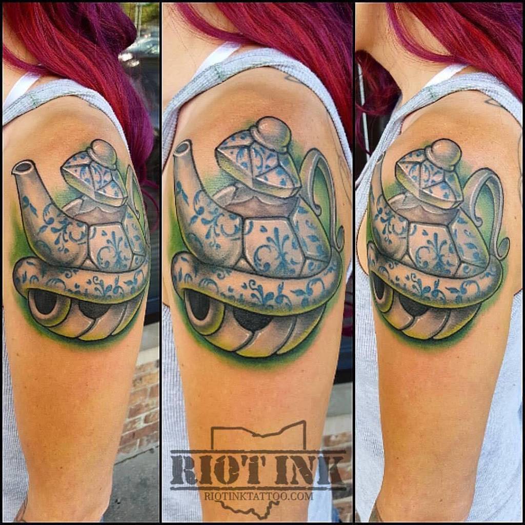 Riot Ink - Custom Tattoos | 8761 Smoky Row Rd, Powell, OH 43065 | Phone: (614) 389-4520