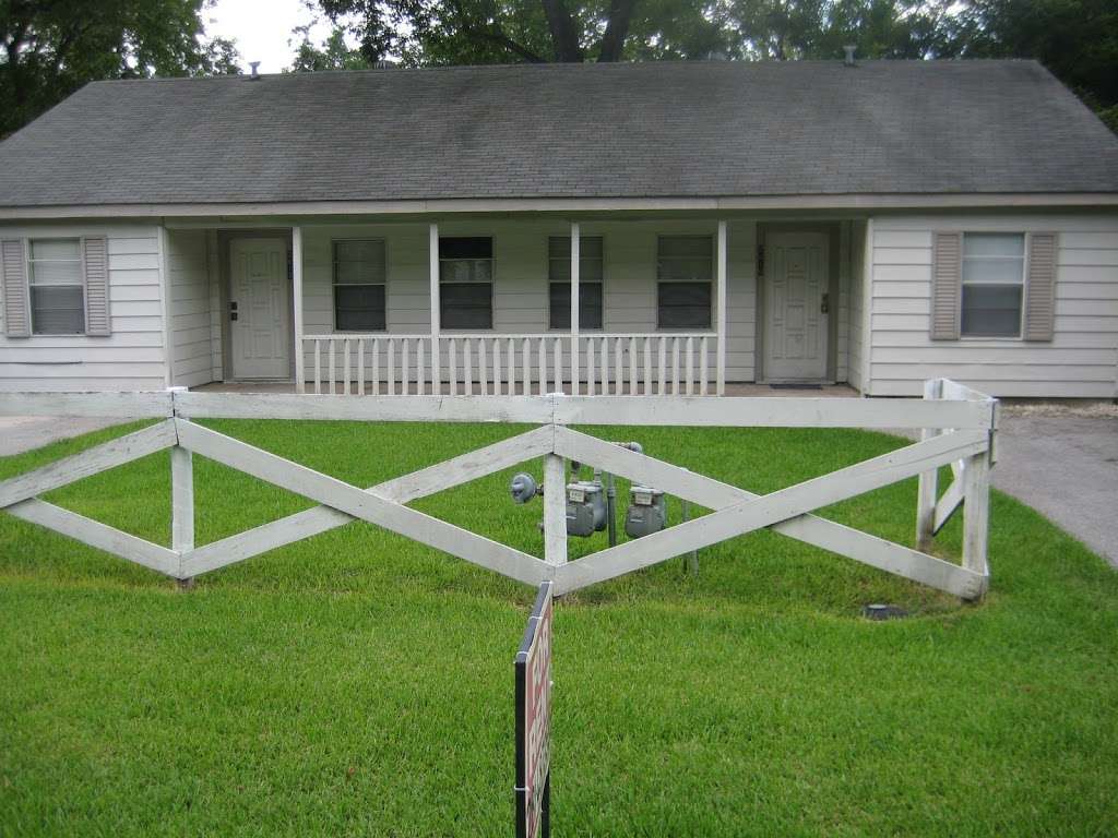 Blackwell Rental Properties | 2918 Du Pont St, Pasadena, TX 77503 | Phone: (713) 376-3556