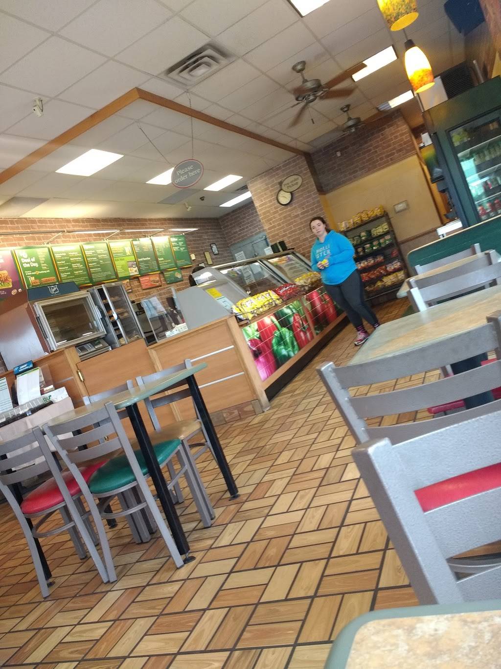 Subway | 8280 Center Run Road, Indianapolis, IN 46250, USA | Phone: (317) 841-3030