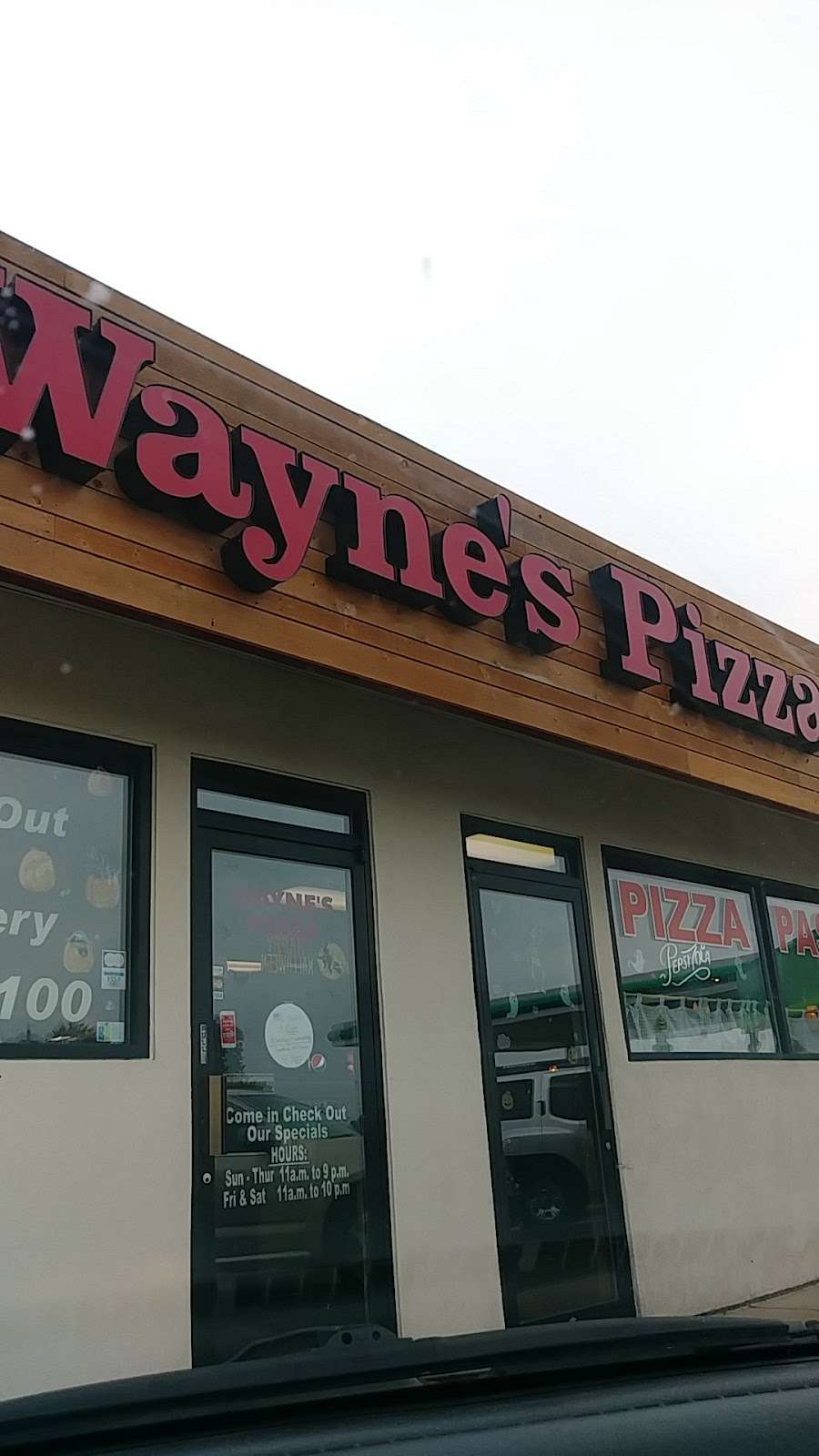 Waynes Pizza | 100 Elizabeth Ln, Genoa City, WI 53128, USA | Phone: (262) 279-1100
