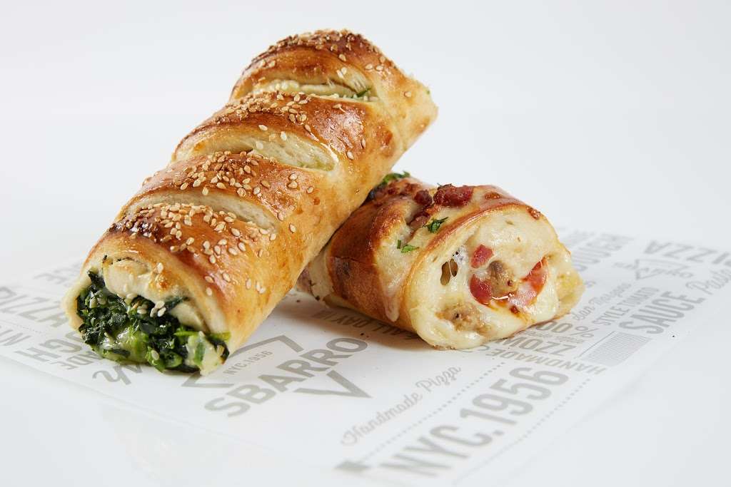 Sbarro | 8000 Essington Ave, Philadelphia, PA 19153, USA | Phone: (267) 987-8051