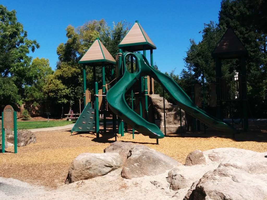 Marymeade Park | 1285 Fremont Ave, Los Altos, CA 94024, USA | Phone: (650) 947-2790