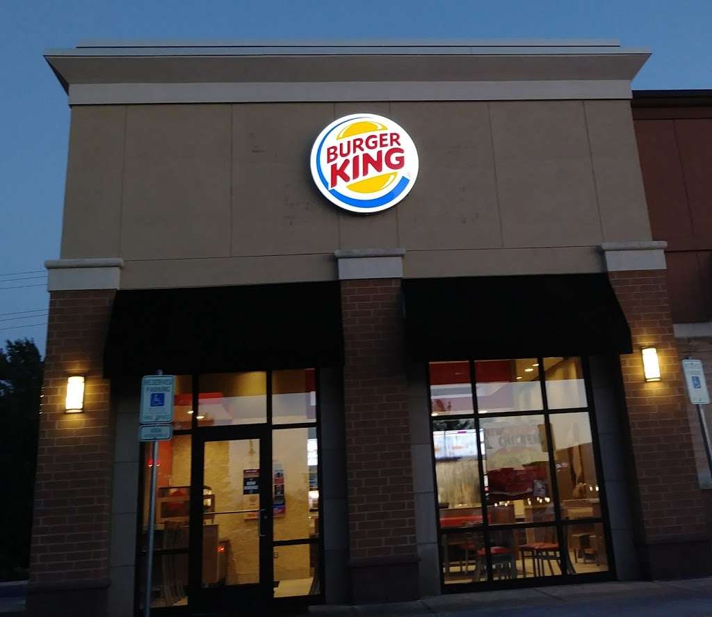 Burger King | 1180 W Sunset Dr, Waukesha, WI 53189 | Phone: (262) 278-4293