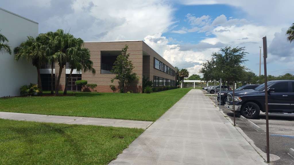 Olympic Heights Community High School | 20101 Lyons Rd, Boca Raton, FL 33434, USA | Phone: (561) 852-6900