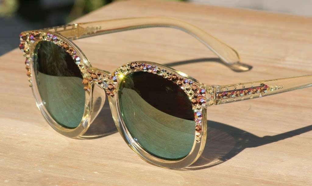 Sunglass Shenanigans | W McFadden Ave & Springdale St, Huntington Beach, CA 92647, USA | Phone: (714) 501-3074