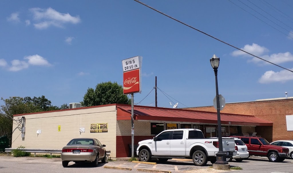 Sims Drive-In Grocery | 216 Houston St, Cedar Hill, TX 75104, USA | Phone: (972) 291-1639