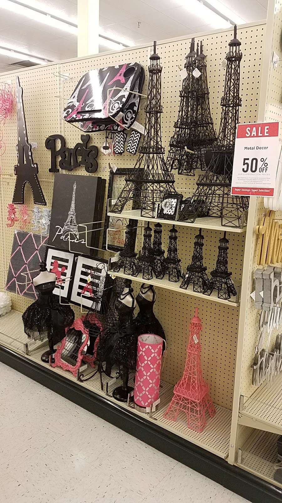 Hobby Lobby | 2135 E Franklin Blvd, Gastonia, NC 28054, USA | Phone: (704) 853-0938