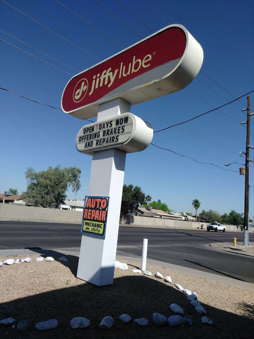 Jiffy Lube | 1645 N 51st Ave, Phoenix, AZ 85035, USA | Phone: (602) 269-9143