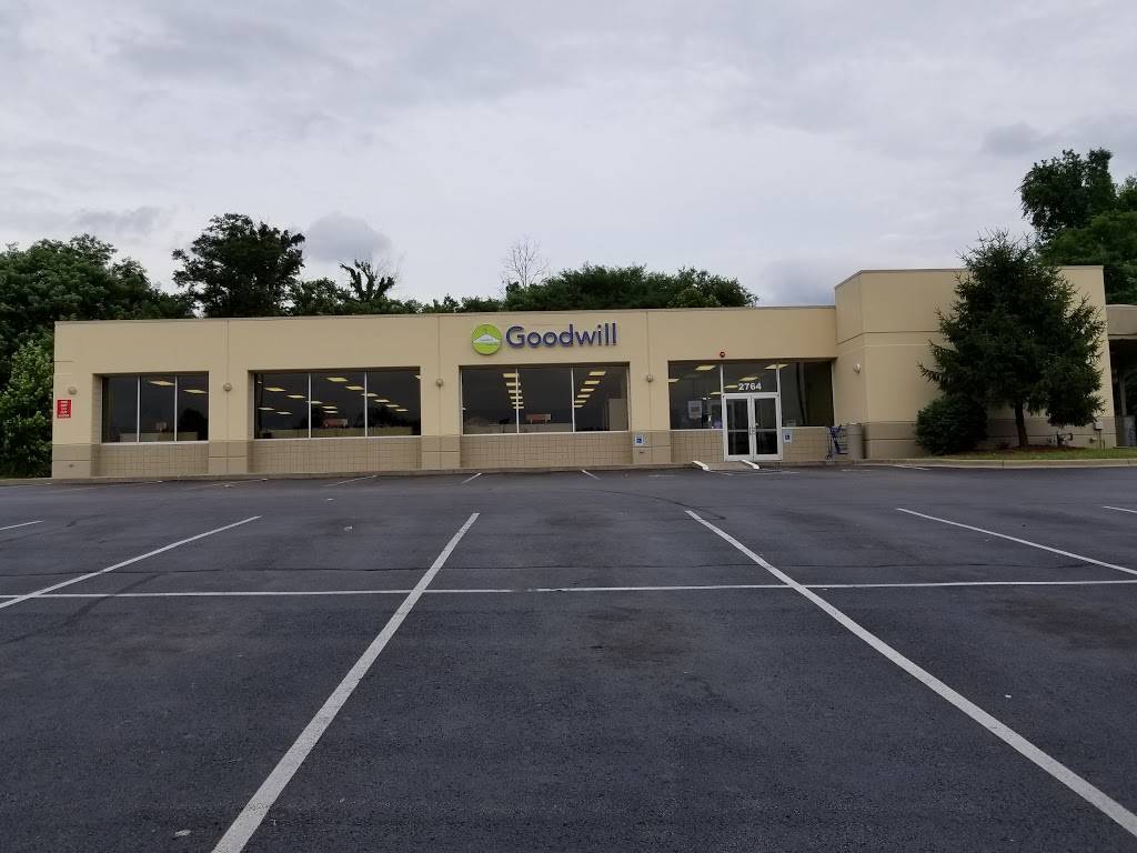 Goodwill Store | 2764 Jefferson Centre Way, Jeffersonville, IN 47130, USA | Phone: (812) 258-0165