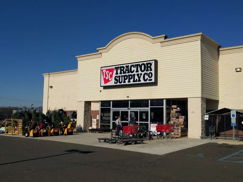 Tractor Supply Co. | 1869 NJ-38, Southampton Township, NJ 08088, USA | Phone: (609) 702-9953