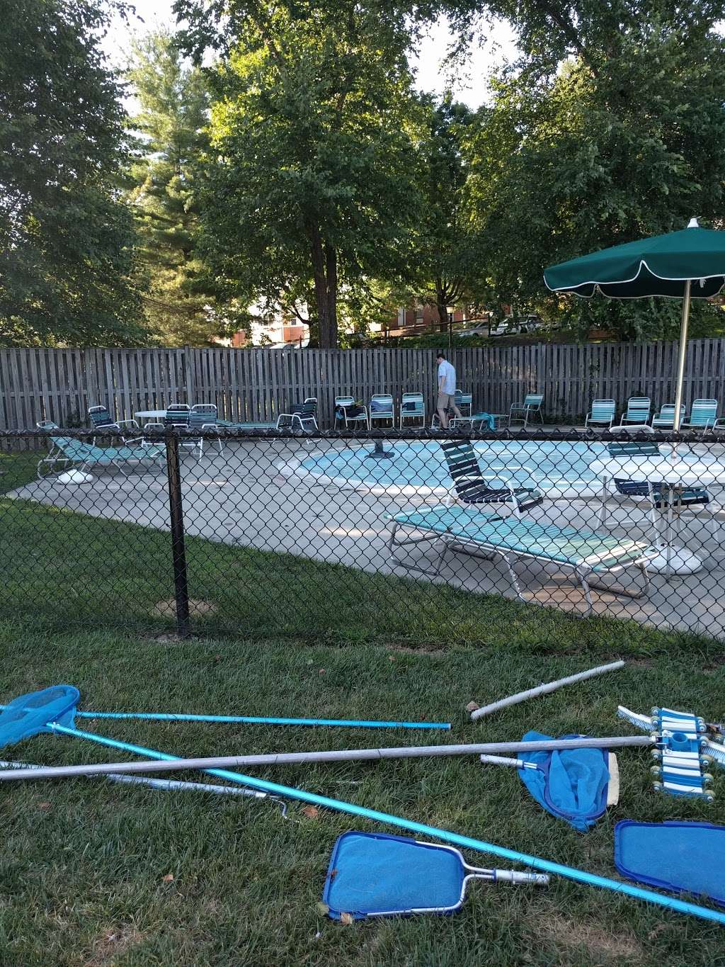 Waters Landing Pool | 20000 Father Hurley Blvd, Germantown, MD 20874, USA | Phone: (301) 972-3681