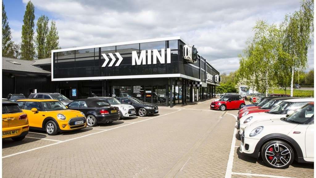 Cooper Tonbridge MINI | Brook Farm, Five Oak Green Rd, Tonbridge TN11 0QN, UK | Phone: 01732 622059