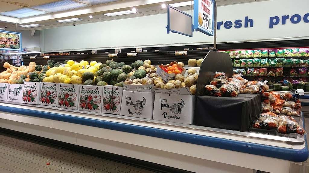 ShopRite of Norwalk in Connecticut & Scribner Aves, Norwalk, CT 06850, USA