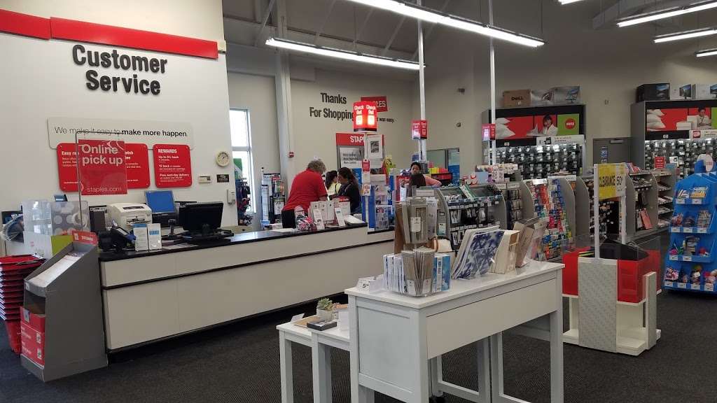 Staples | 1844 E Ridge Pike Suite 5, Royersford, PA 19468, USA | Phone: (610) 454-0315