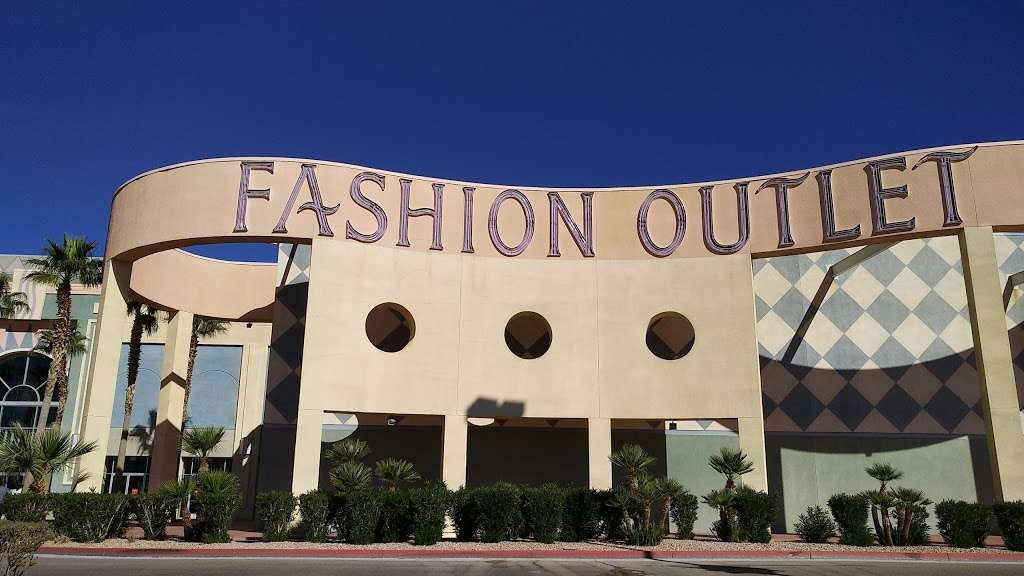 Fashion Outlets of Las Vegas | 32100 S Las Vegas Blvd, Primm, NV 89019, USA | Phone: (702) 874-1400