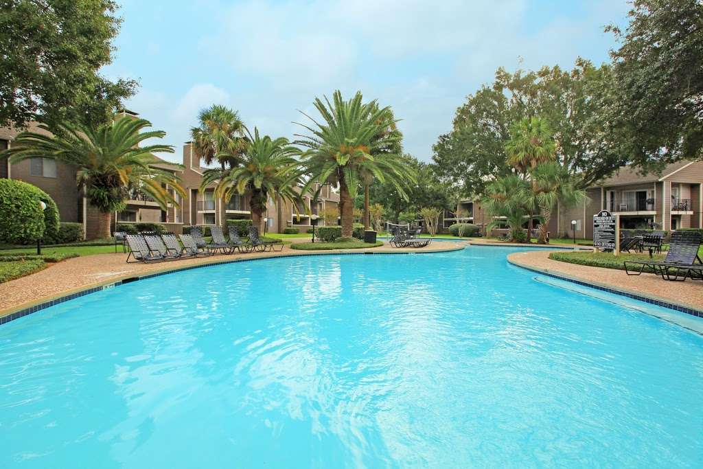 The Cove Apartments | 2000 Bay Area Blvd, Houston, TX 77058, USA | Phone: (281) 486-4005