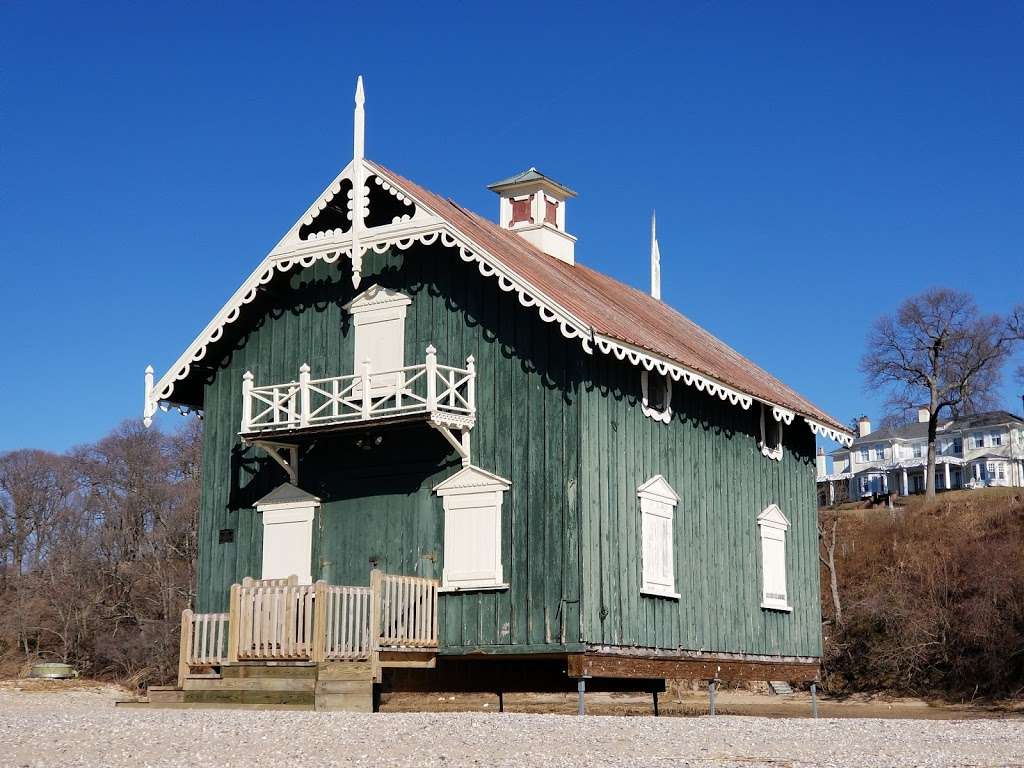 West Meadow Wetlands Reserve | 44 W Meadow Ln, Stony Brook, NY 11790, USA