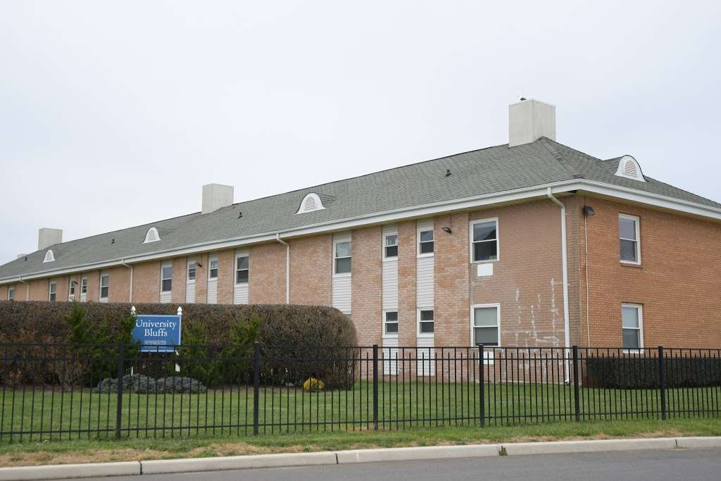 Monmouth University Bluffs Housing | 590 Ocean Ave, Long Branch, NJ 07740, USA