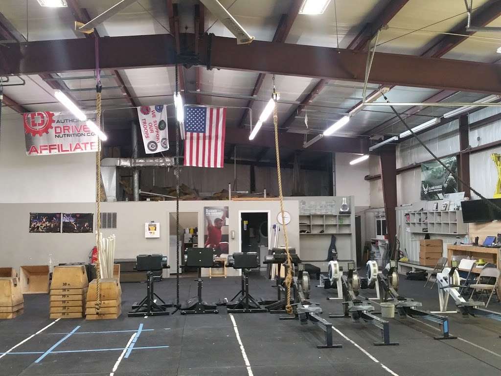 CrossFit On Track | 15140 S Keeler St, Olathe, KS 66062, USA | Phone: (785) 312-0164