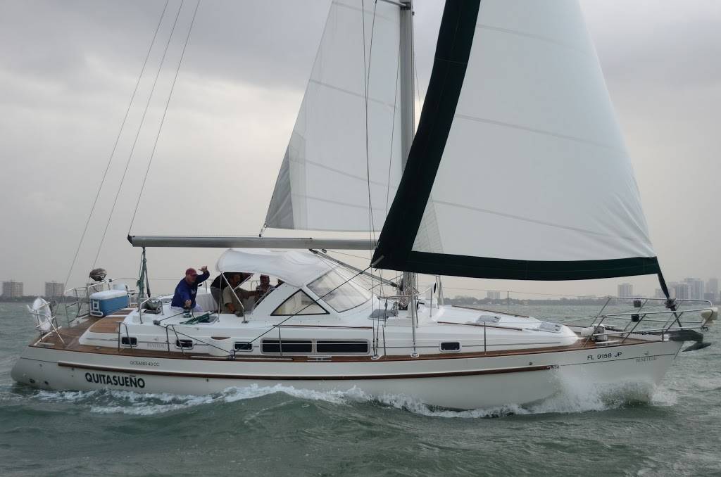 Sailing on Biscayne Bay | 3400 Pan American Dr Pier 7-14, Miami, FL 33133, USA | Phone: (305) 323-0783