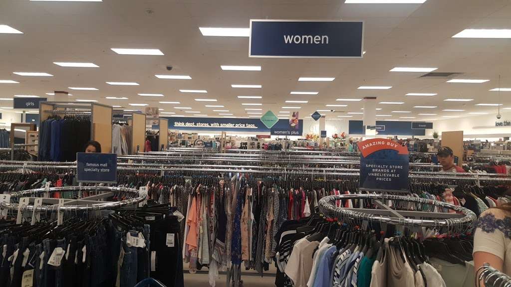 Marshalls | 3833 Grand Ave, Chino, CA 91710, USA | Phone: (909) 364-8210
