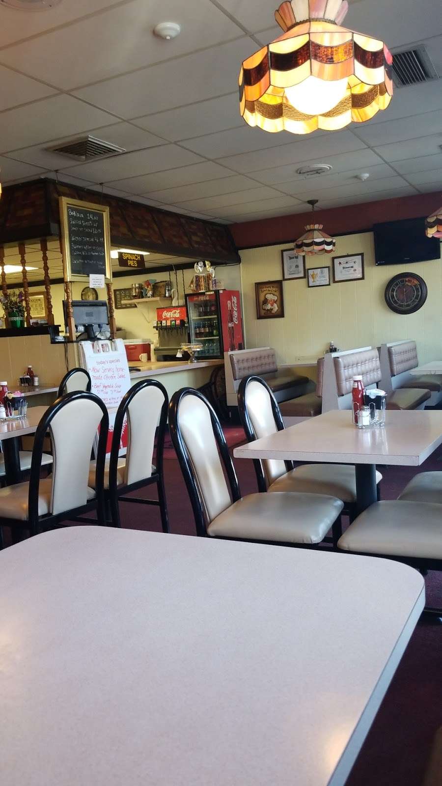 Tonys Pizza | 200 Pleasant View Ave, Smithfield, RI 02917, USA | Phone: (401) 231-1010