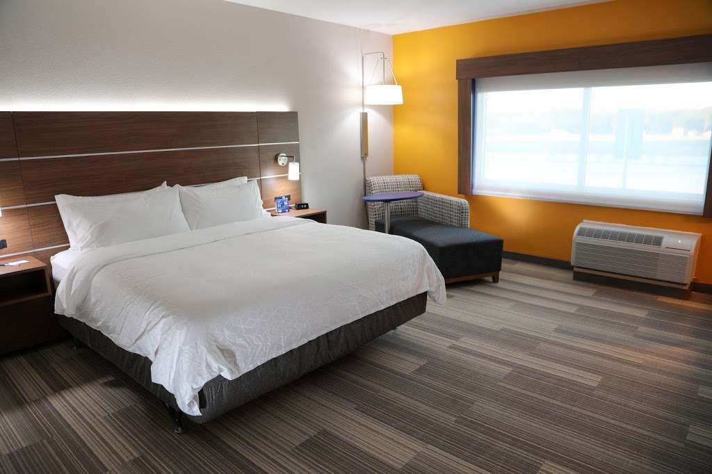 Holiday Inn Express & Suites Wylie West | 630 Sanden Blvd, Wylie, TX 75098, USA | Phone: (469) 543-0009