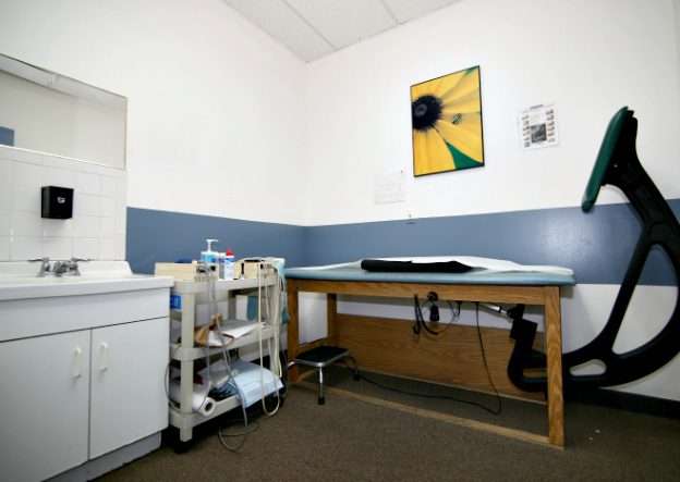 Flowers Physical Therapy | 133-33 Brookville Blvd #118, Rosedale, NY 11422, USA | Phone: (718) 525-8109