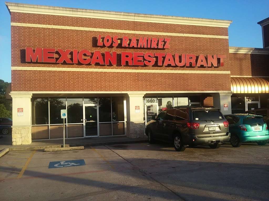 Los Ramirez Mexican Restaurant | 660 Farm to Market 517 Rd W, Dickinson, TX 77539 | Phone: (281) 534-0727