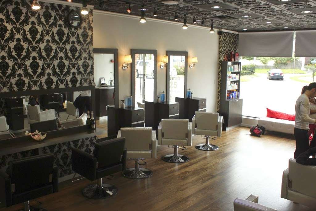 Jadore De Hair | 1 Glen Cove Rd, Greenvale, NY 11548, USA | Phone: (516) 200-9655