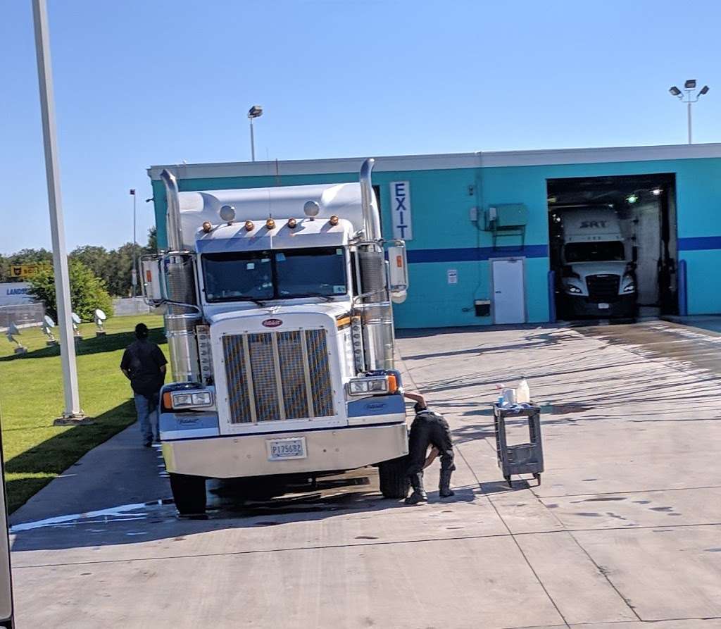 Blue Beacon Truck Wash of Baytown, TX | 6730 Thompson Rd, I-10 Exit 789, Baytown, TX 77521, USA | Phone: (281) 424-3710