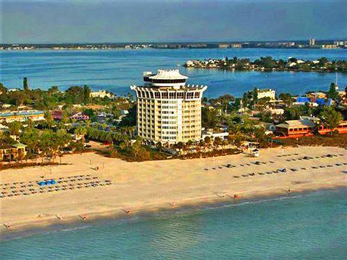 Grand Plaza Hotel - St. Pete Beach | 5250 Gulf Blvd, St Pete Beach, FL 33706 | Phone: (727) 360-1811