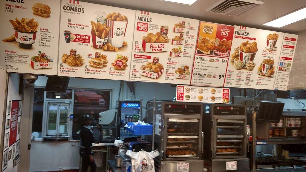 KFC | 5780 Central Florida Pkwy, Orlando, FL 32821, USA | Phone: (407) 238-5464