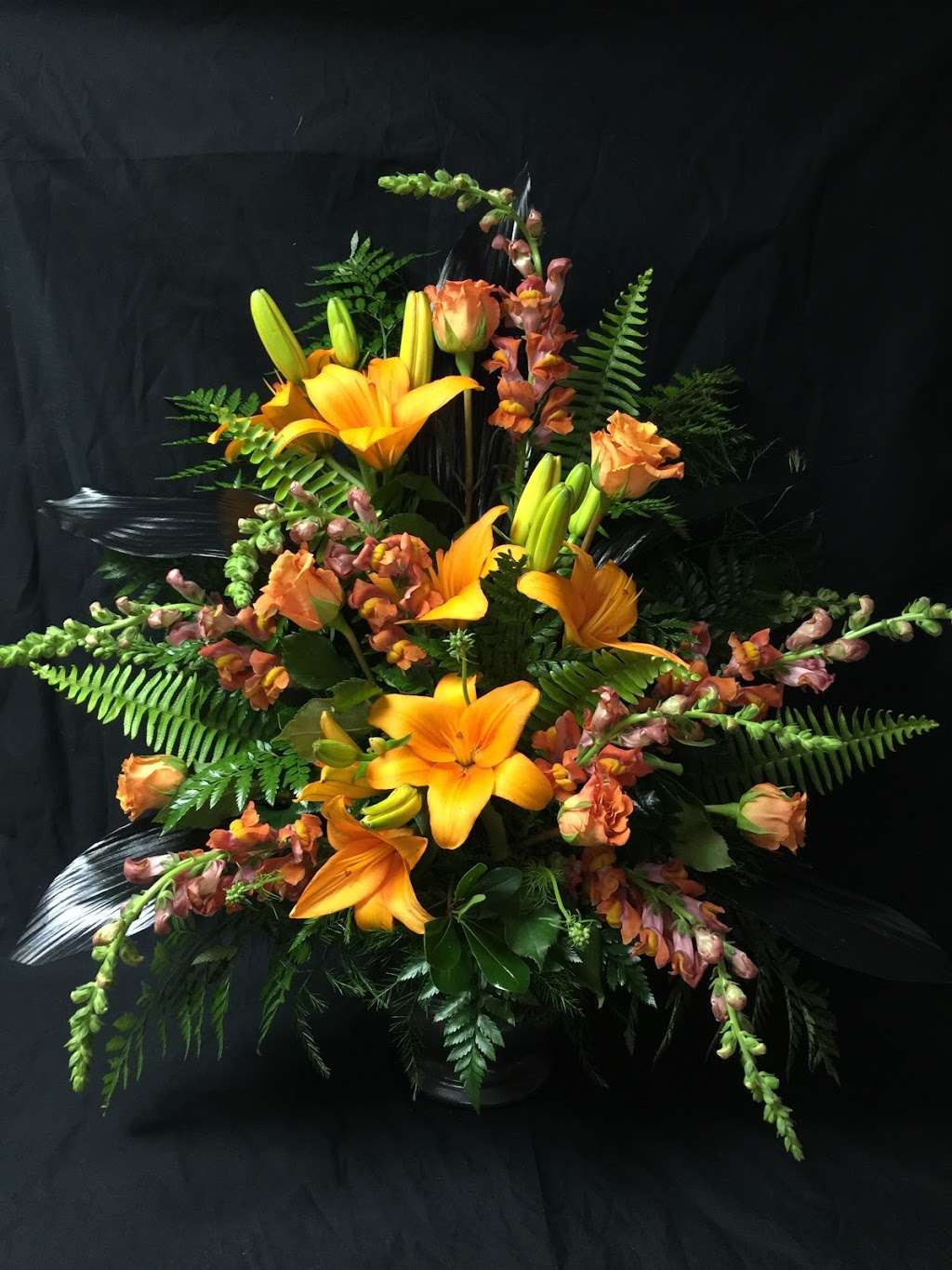 Flowers by Cindy | 144 Manchester St, Glen Rock, PA 17327 | Phone: (717) 759-8367