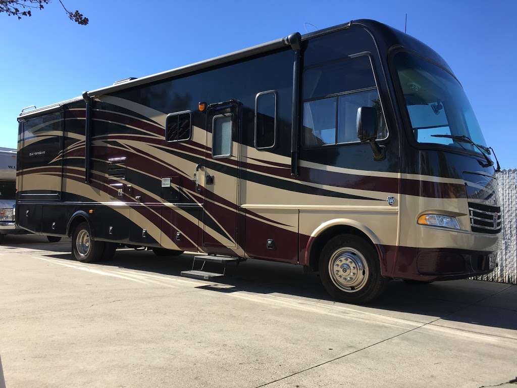 C3RV Sales - Rentals | 25698 Adams Ave, Murrieta, CA 92562, USA | Phone: (951) 234-0203