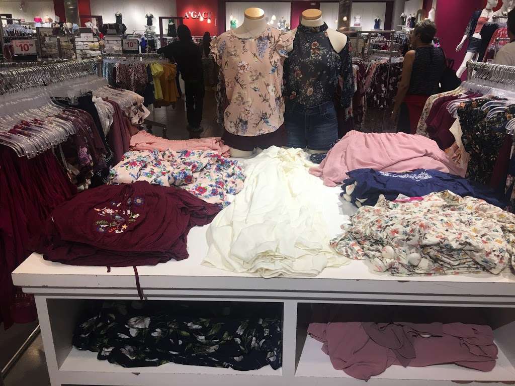 OShoes by aGaci | 11401 NW 12th St, Miami, FL 33172, USA | Phone: (305) 500-9195