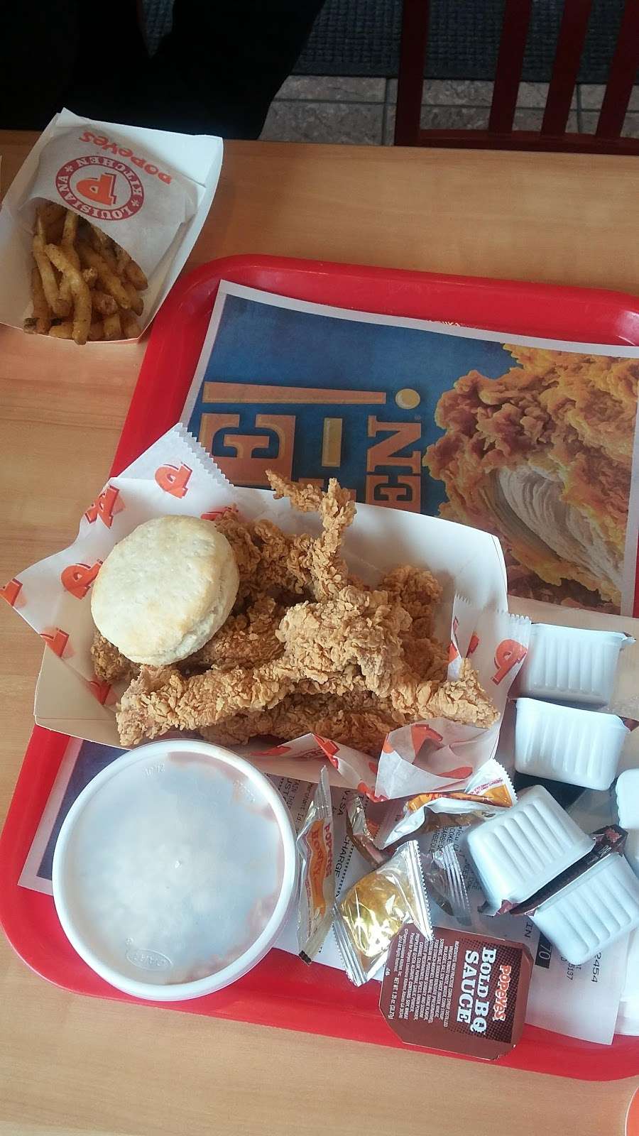 Popeyes Louisiana Kitchen | 1901 S Main St, Duncanville, TX 75137, USA | Phone: (469) 607-7500