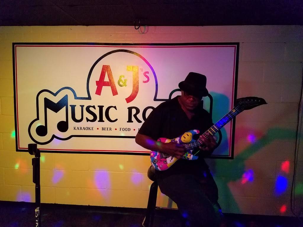 A & Js Music Room | 1602 S Meridian Ave, Wichita, KS 67213, USA | Phone: (316) 768-6868